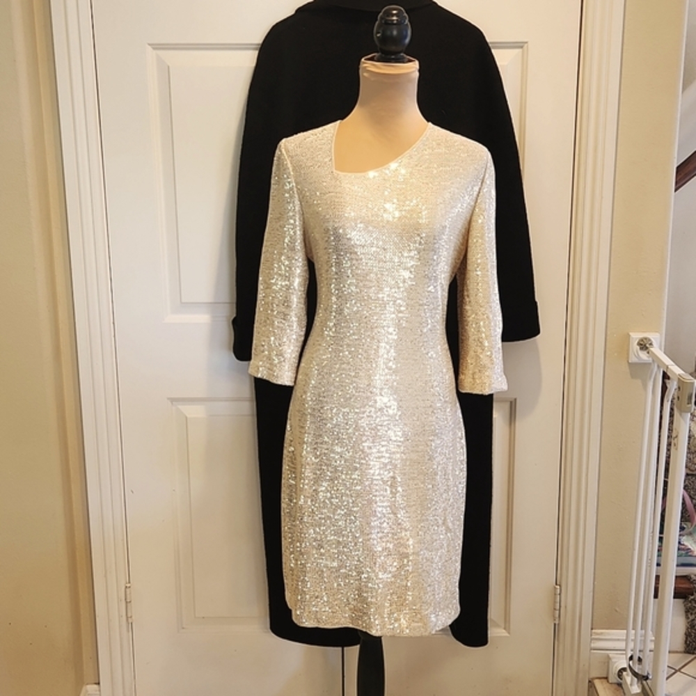 NWT St John Dress 10 sequin silver metallic
